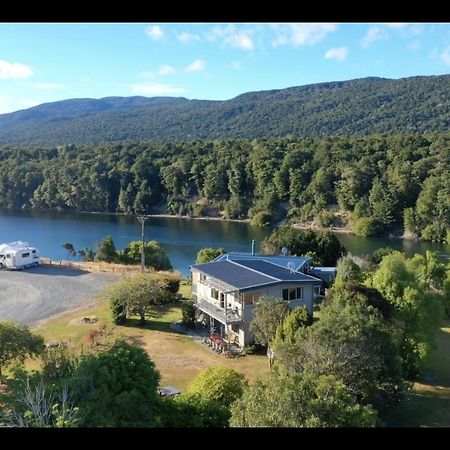 Glendale River View Manapouri Bagian luar foto