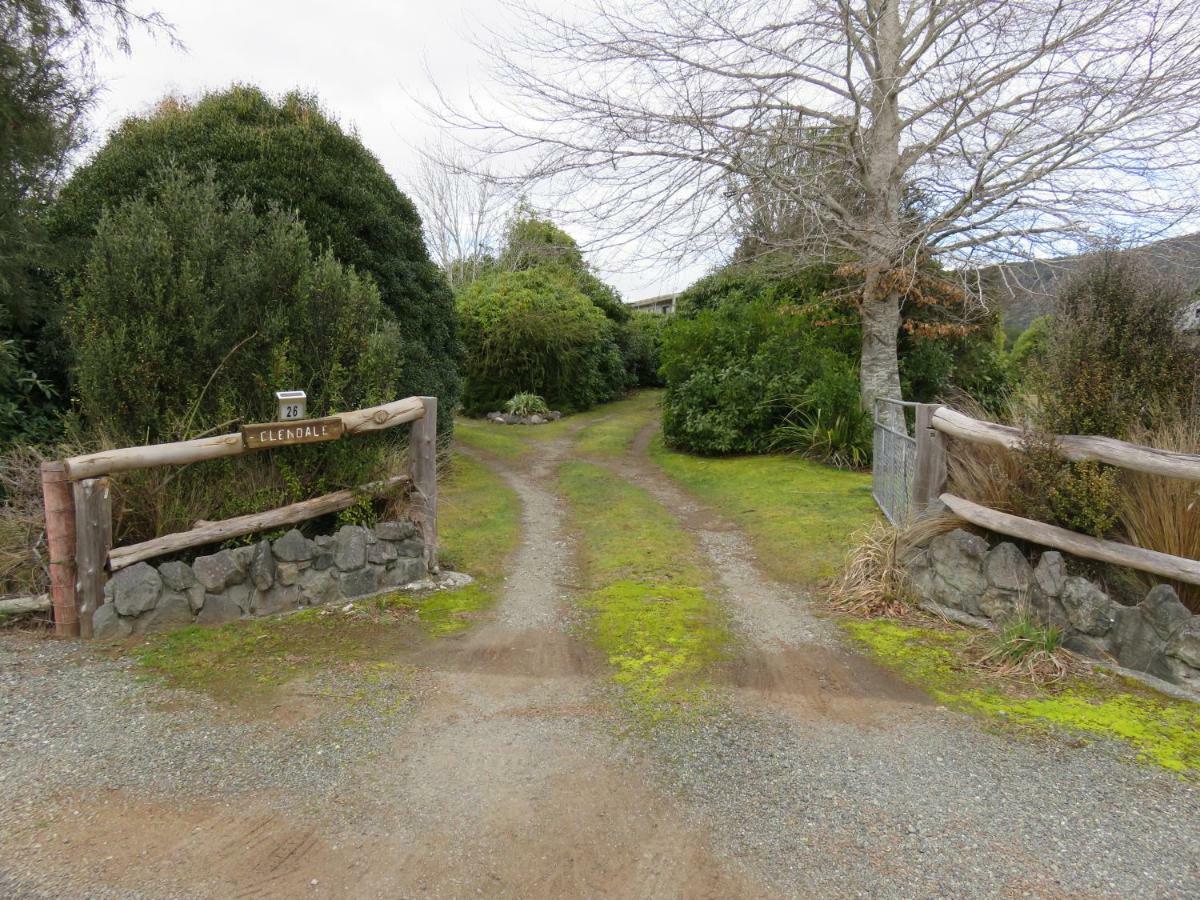 Glendale River View Manapouri Bagian luar foto